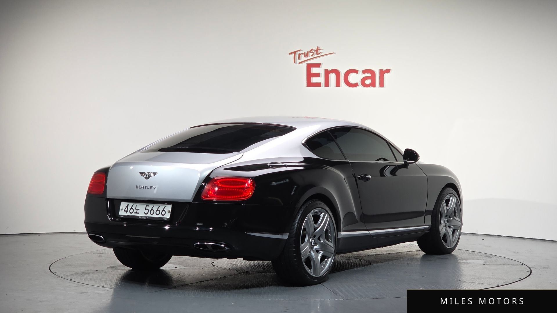 Bentley 컨티넨탈 GT 2012 — миниатюра 2