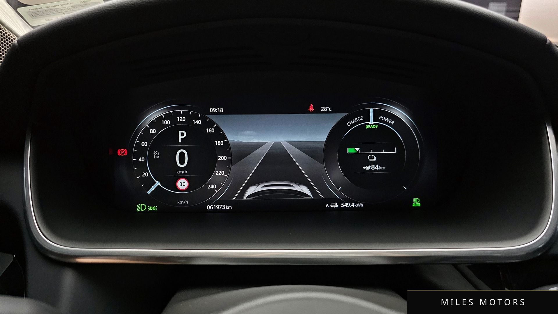 Jaguar I-PACE 2019 — миниатюра 8