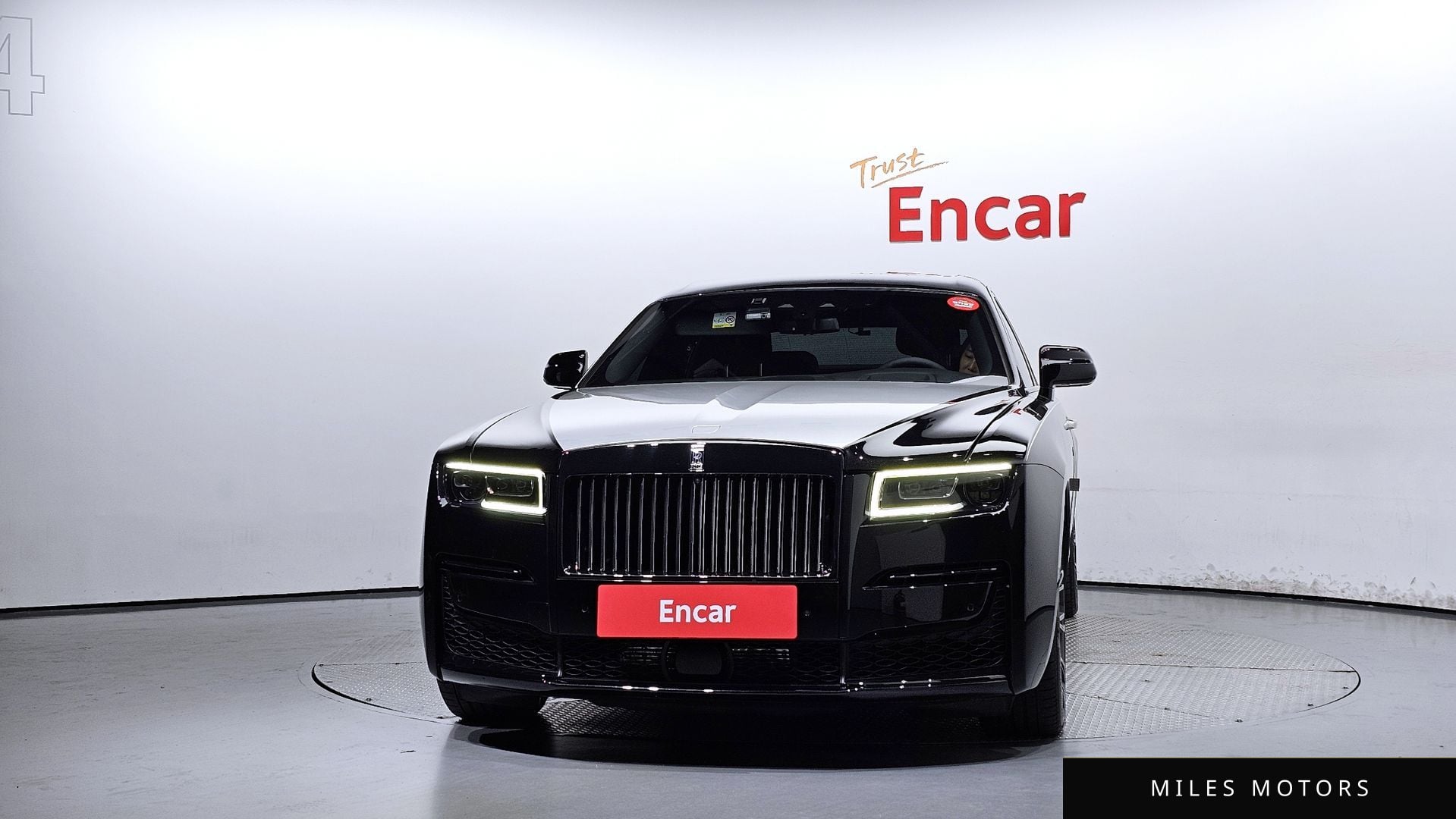 Rolls-Royce 고스트 2023 — миниатюра 3