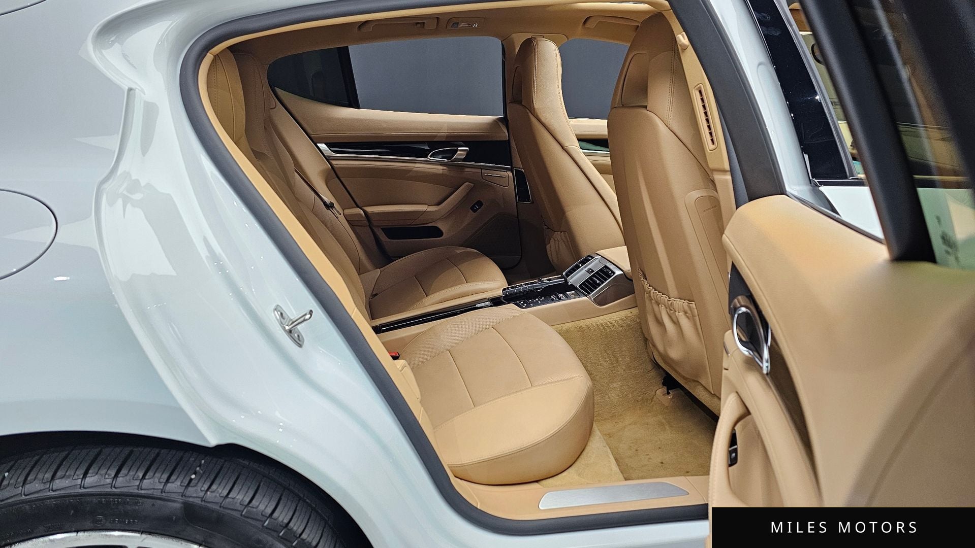 Porsche Panamera 2016 — миниатюра 12