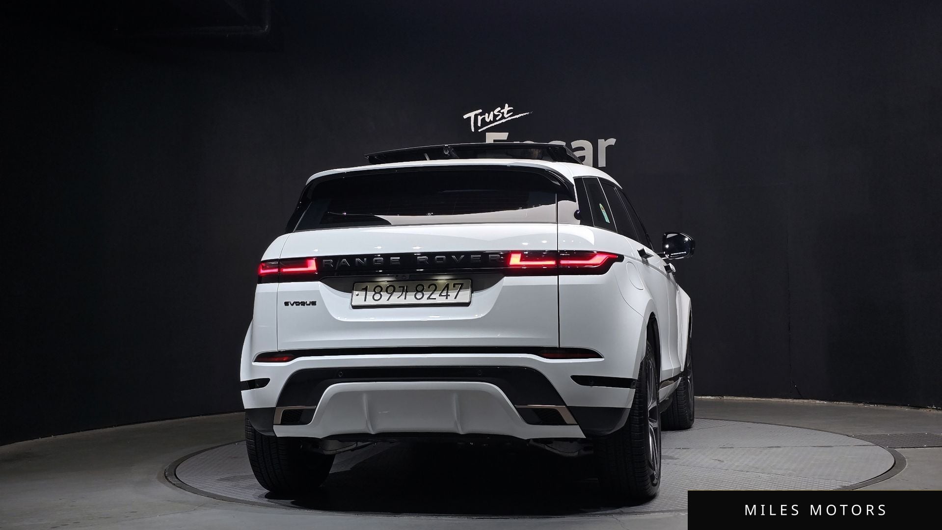 Land Rover Range Rover Evoque 2024 — миниатюра 4