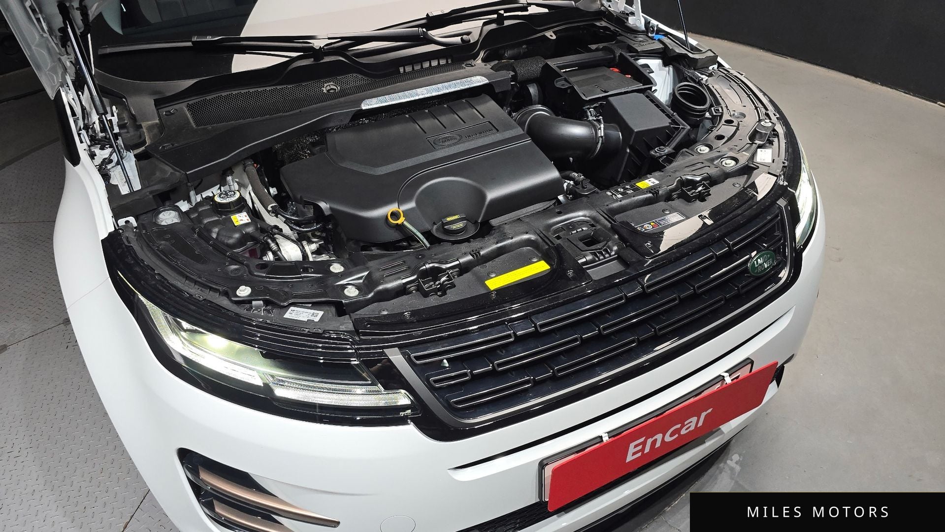 Land Rover Range Rover Evoque 2024 — миниатюра 6