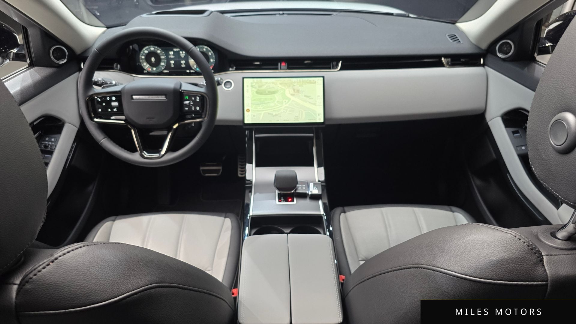 Land Rover Range Rover Evoque 2024 — миниатюра 7