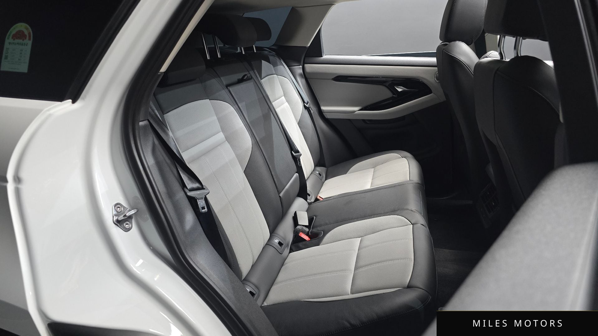 Land Rover Range Rover Evoque 2024 — миниатюра 11