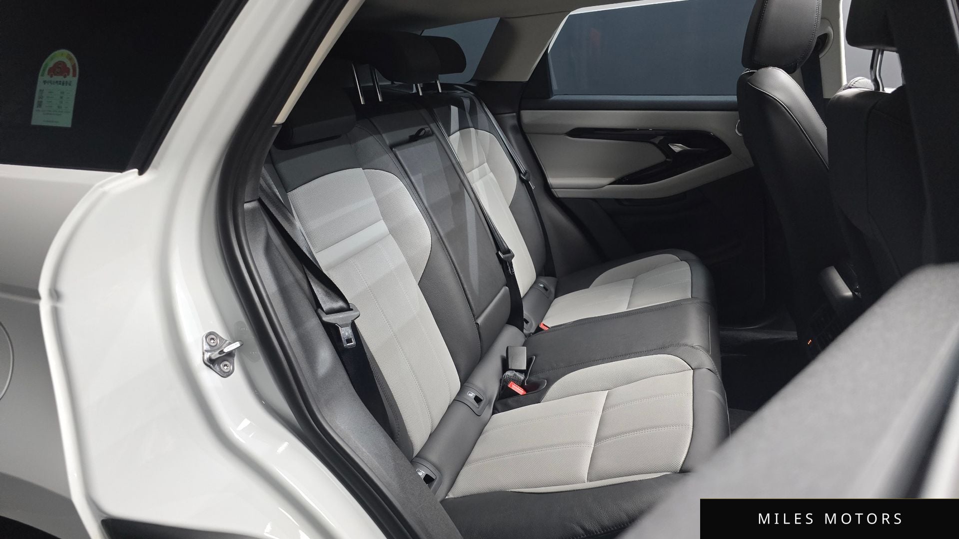 Land Rover Range Rover Evoque 2024 — миниатюра 12