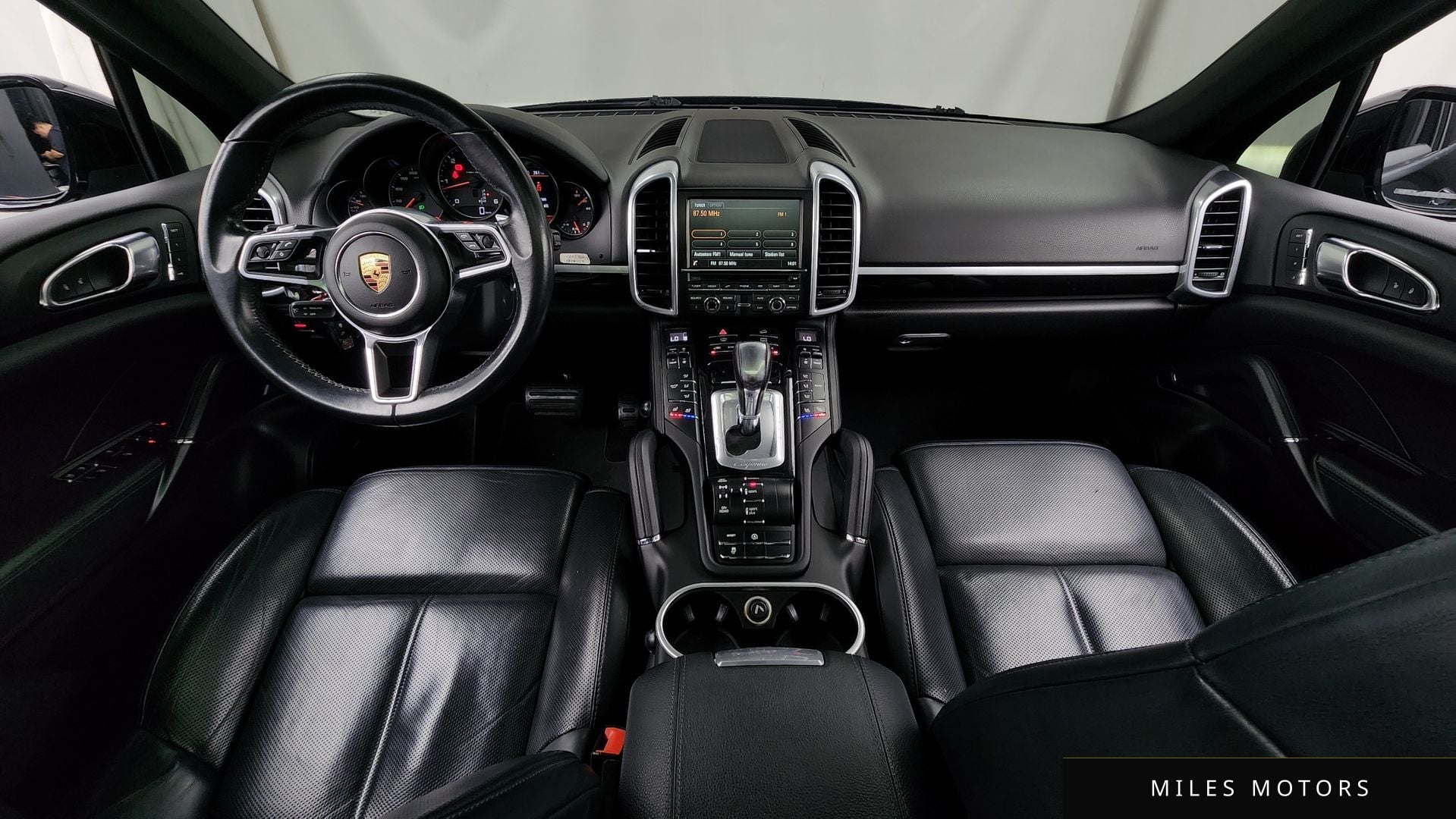 Porsche Cayenne 2016 — миниатюра 7