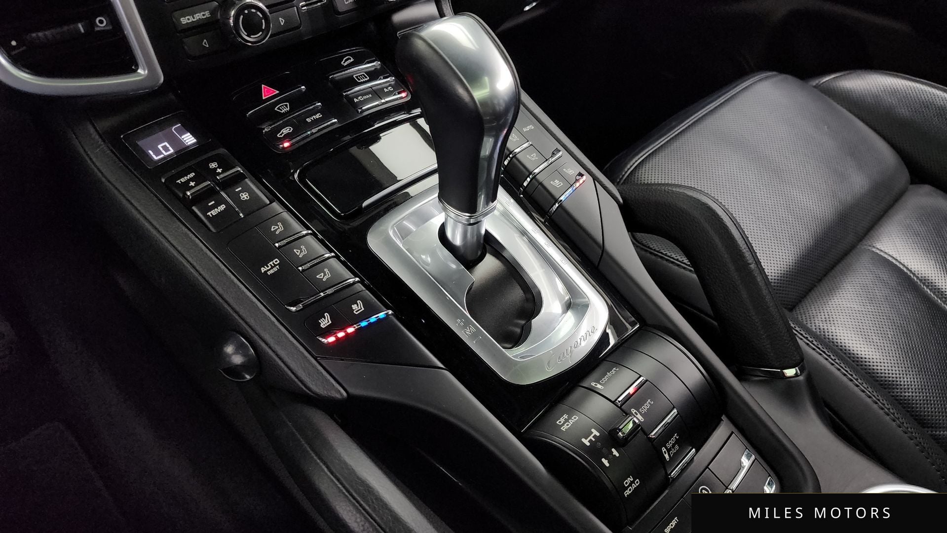 Porsche Cayenne 2016 — миниатюра 9
