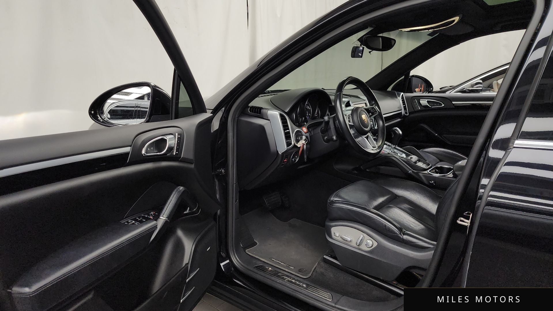 Porsche Cayenne 2016 — миниатюра 10
