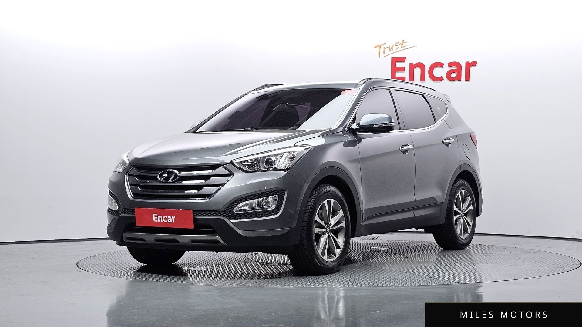 Hyundai Santafe 2015 — фото 1 из 12