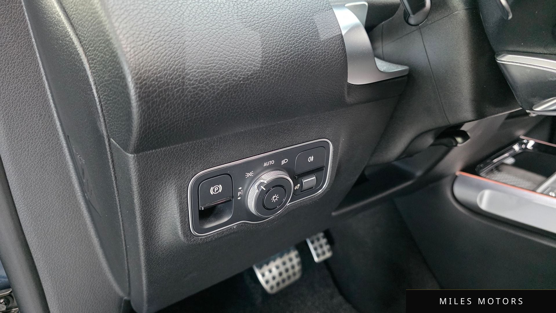 Mercedes-Benz GLB-클래스 X247 2023 — миниатюра 14