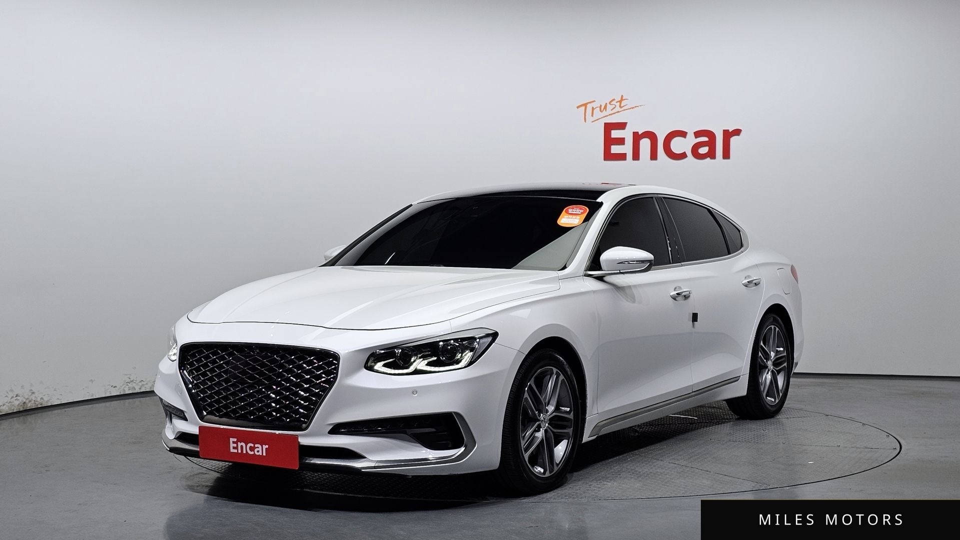Hyundai Grandeur 2019 — фото 1 из 12