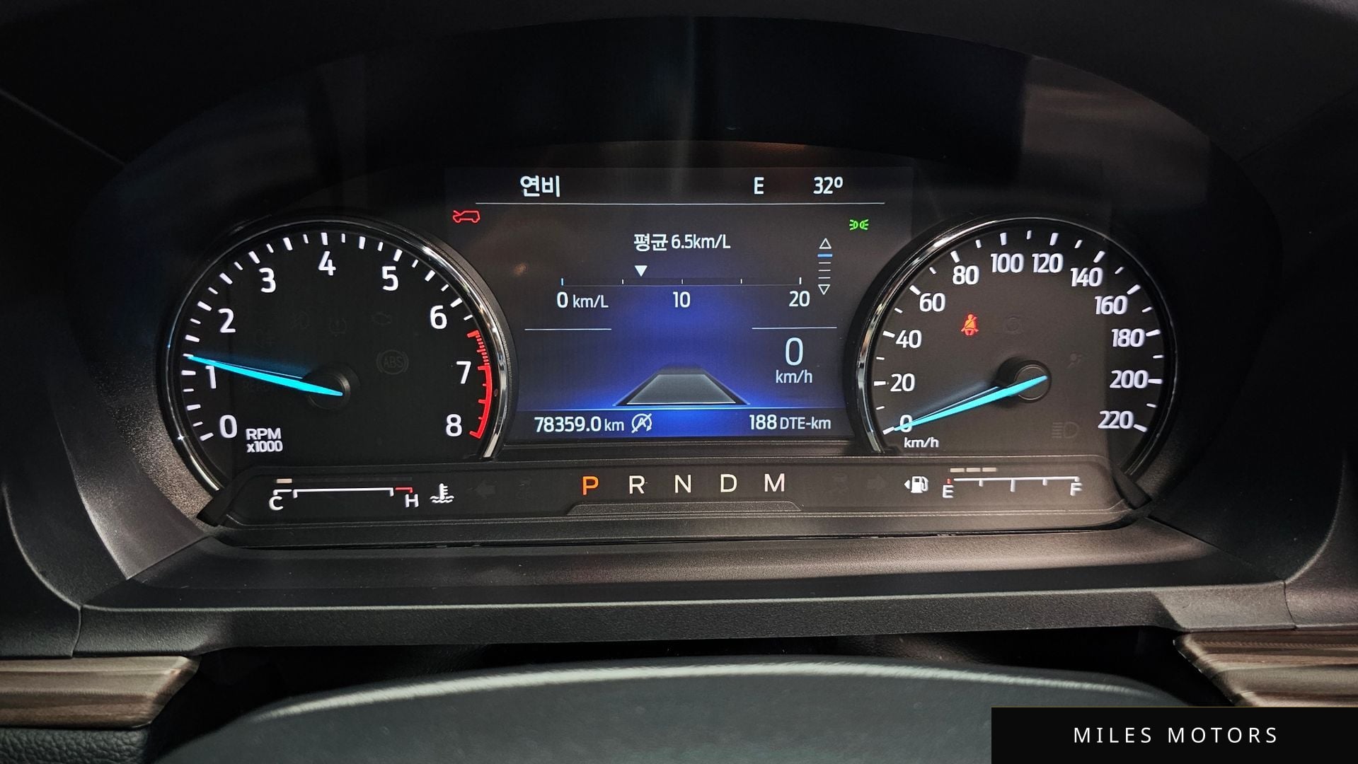 Ford Explorer 2020 — миниатюра 8