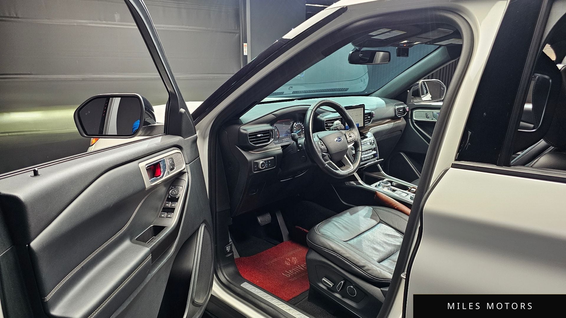 Ford Explorer 2020 — миниатюра 11