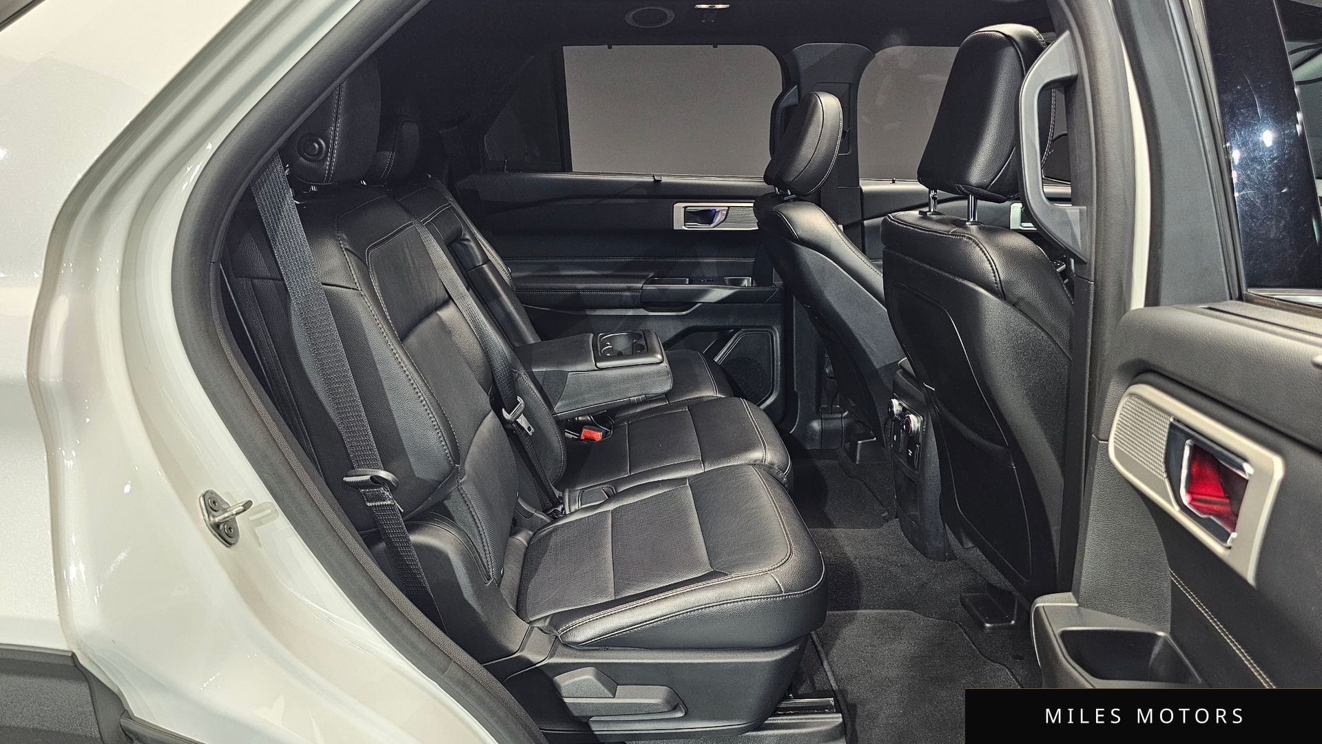 Ford Explorer 2020 — миниатюра 12