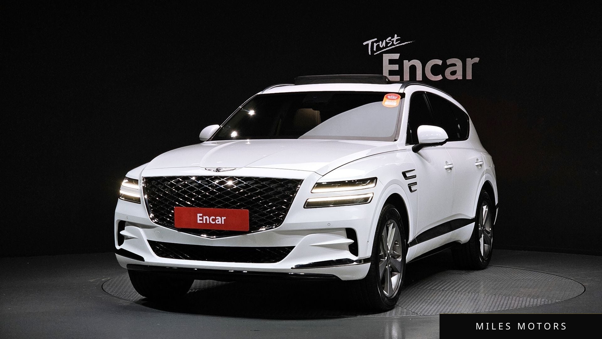 Genesis GV80 2023 — фото 1 из 12
