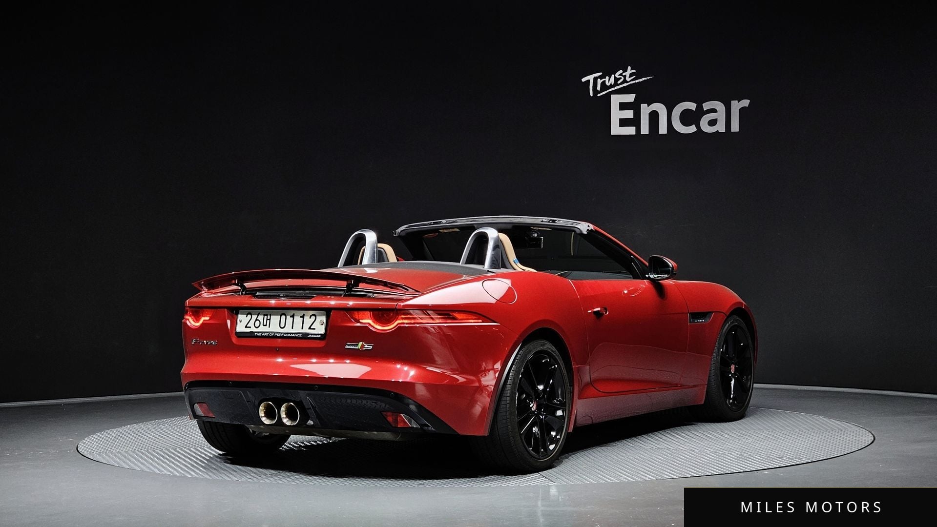 Jaguar F-TYPE 2017 — миниатюра 2
