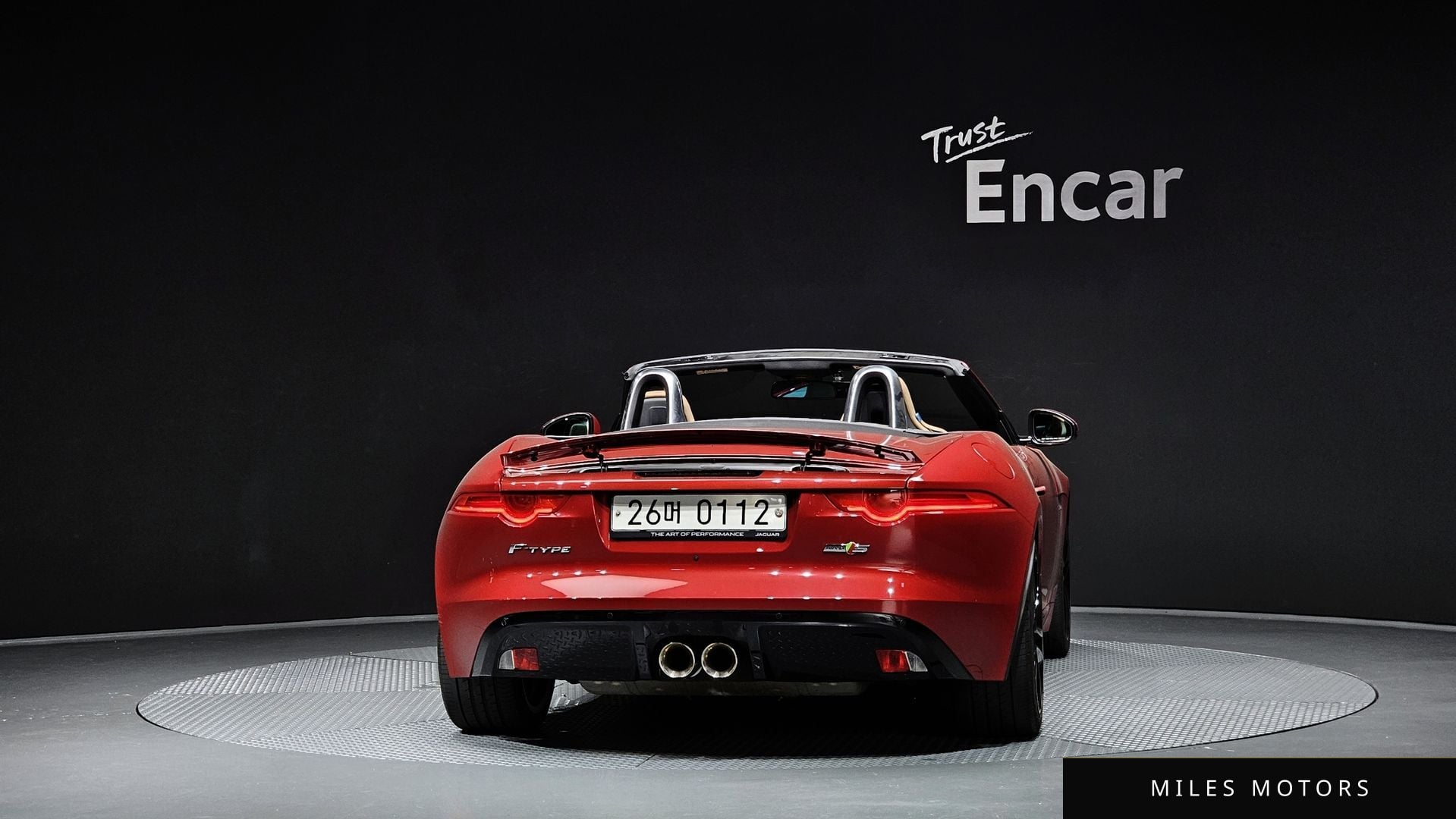 Jaguar F-TYPE 2017 — миниатюра 4