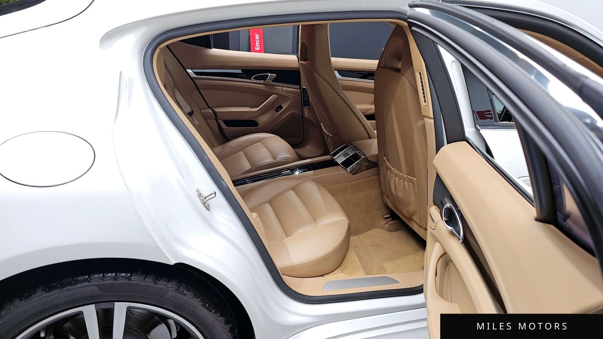 Porsche Panamera 2011 — миниатюра 12