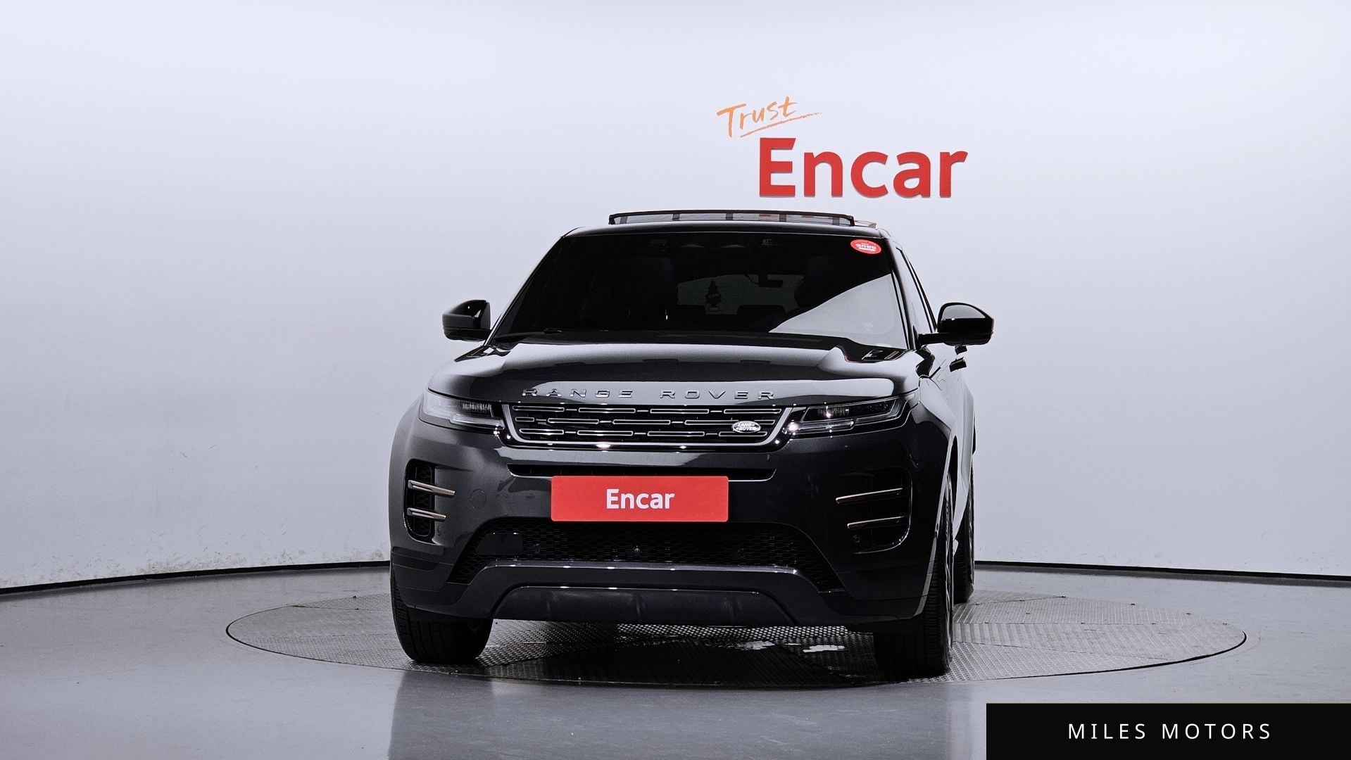 Land Rover 레인지로버 이보크 2024 — миниатюра 3