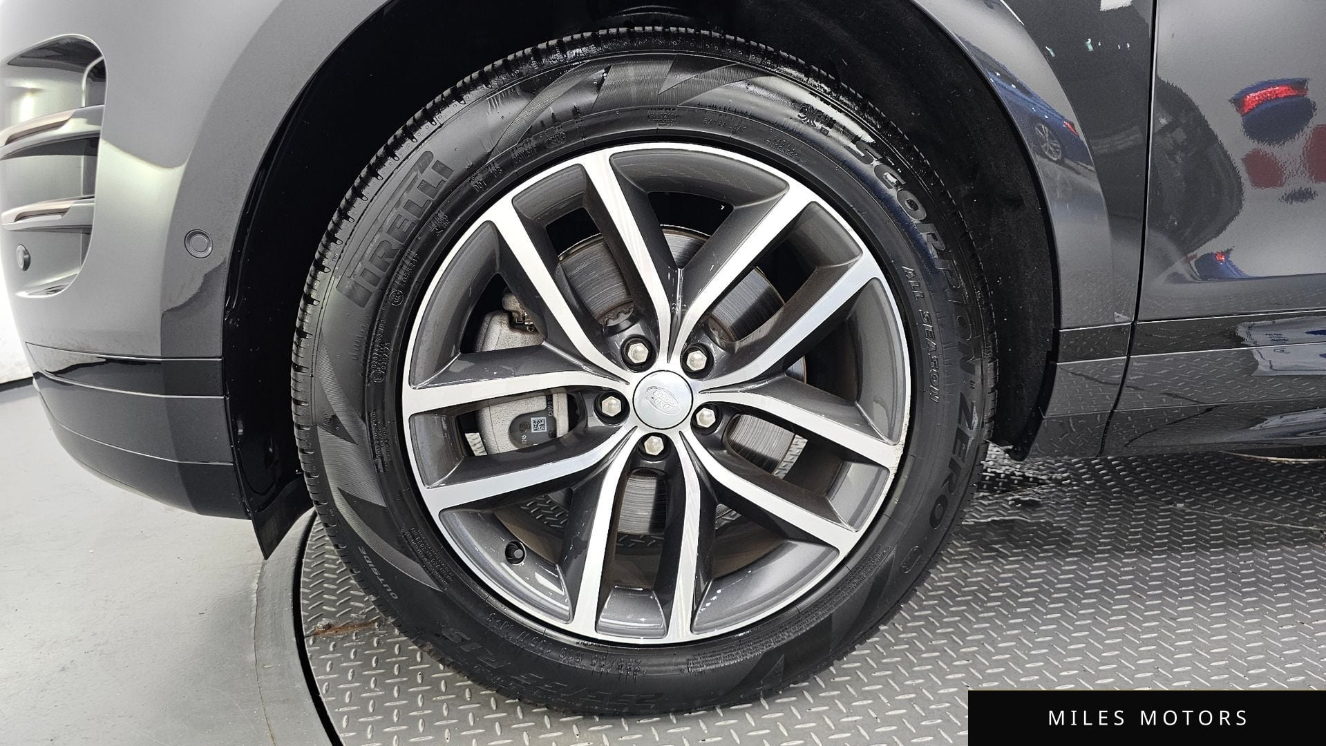 Land Rover 레인지로버 이보크 2024 — миниатюра 5