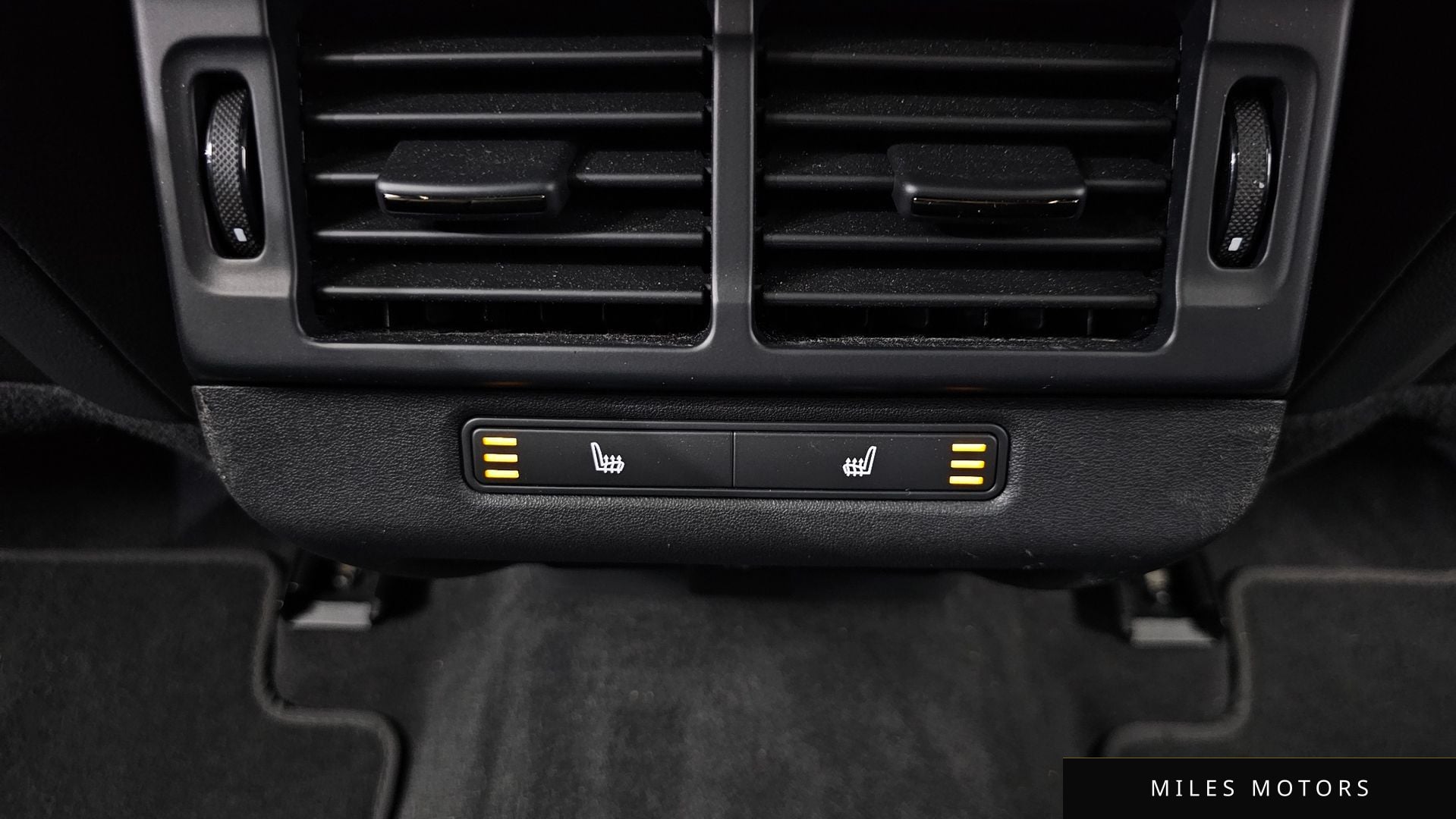 Land Rover 레인지로버 이보크 2024 — миниатюра 19