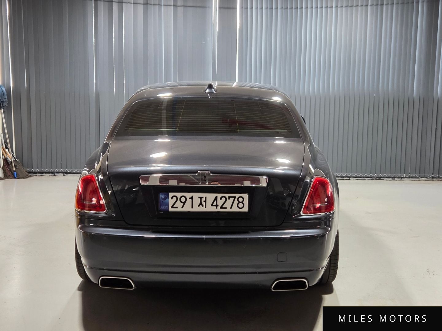 Rolls-Royce 고스트 2018 — миниатюра 4