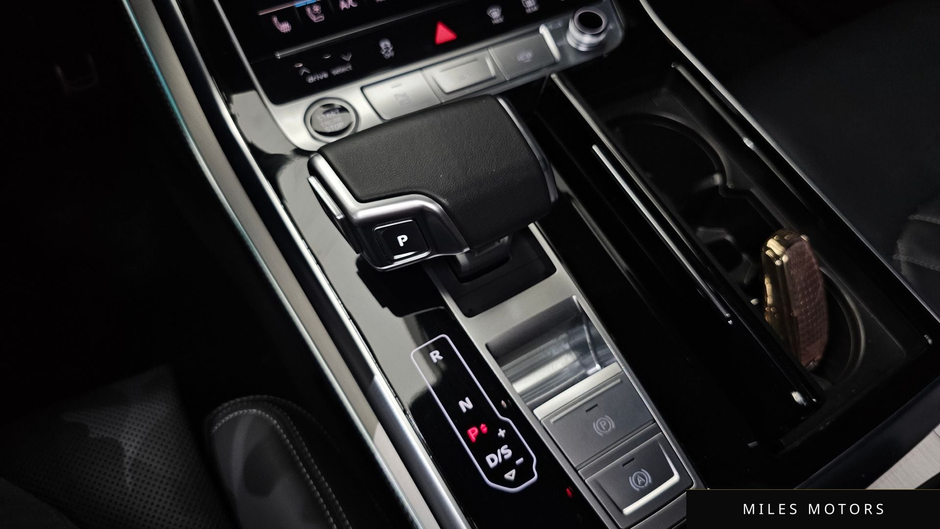 Audi Q8 (4M) 2023 — миниатюра 9