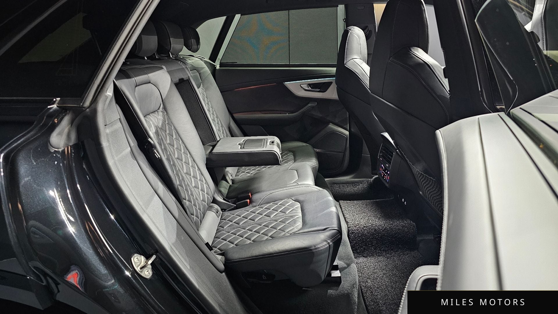 Audi Q8 (4M) 2023 — миниатюра 12