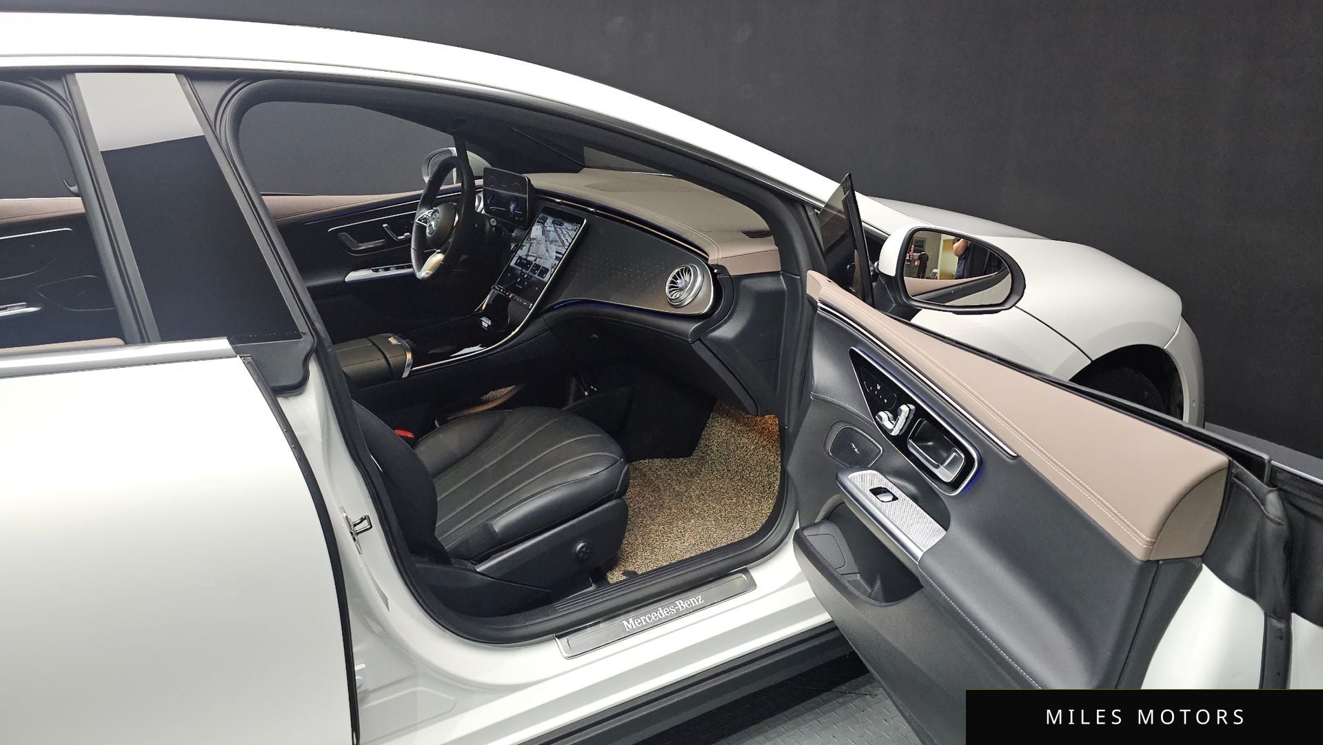 Mercedes-Benz EQE V295 2023 — миниатюра 11