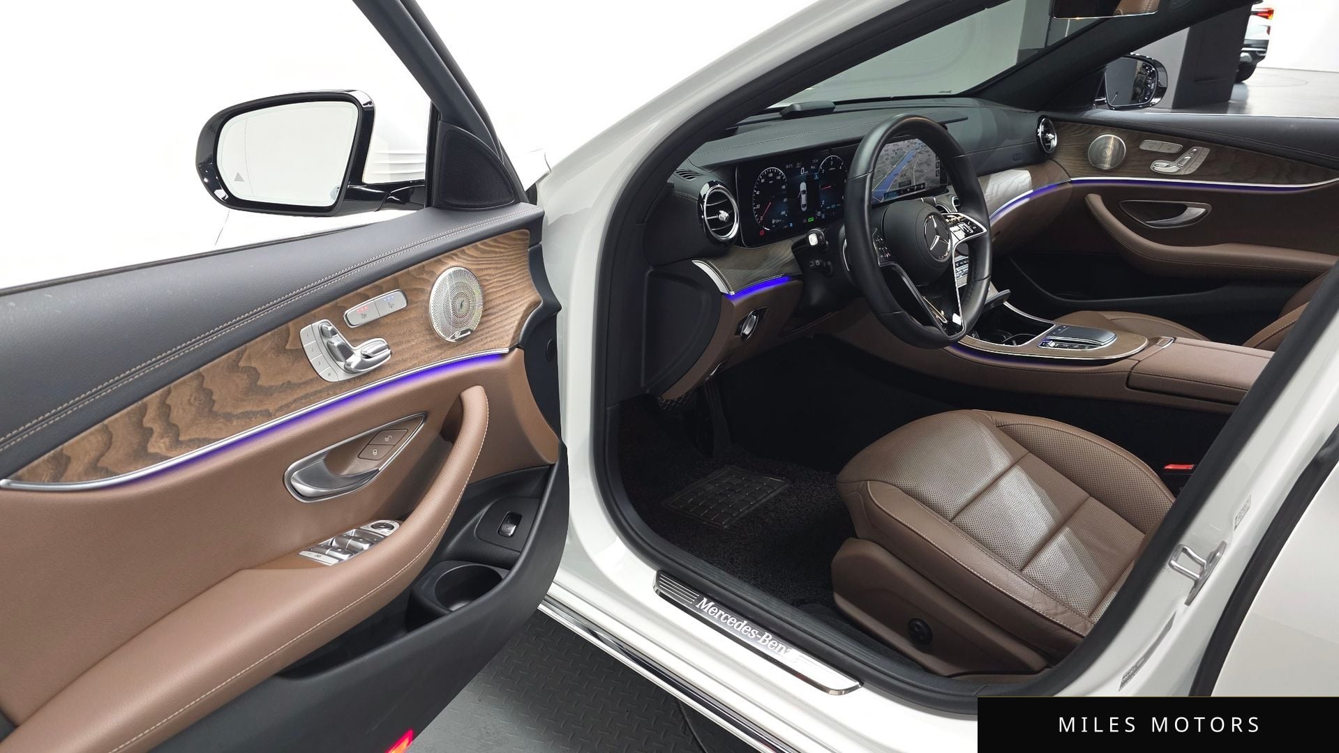 Mercedes-Benz E-Class W213 2023 — миниатюра 12
