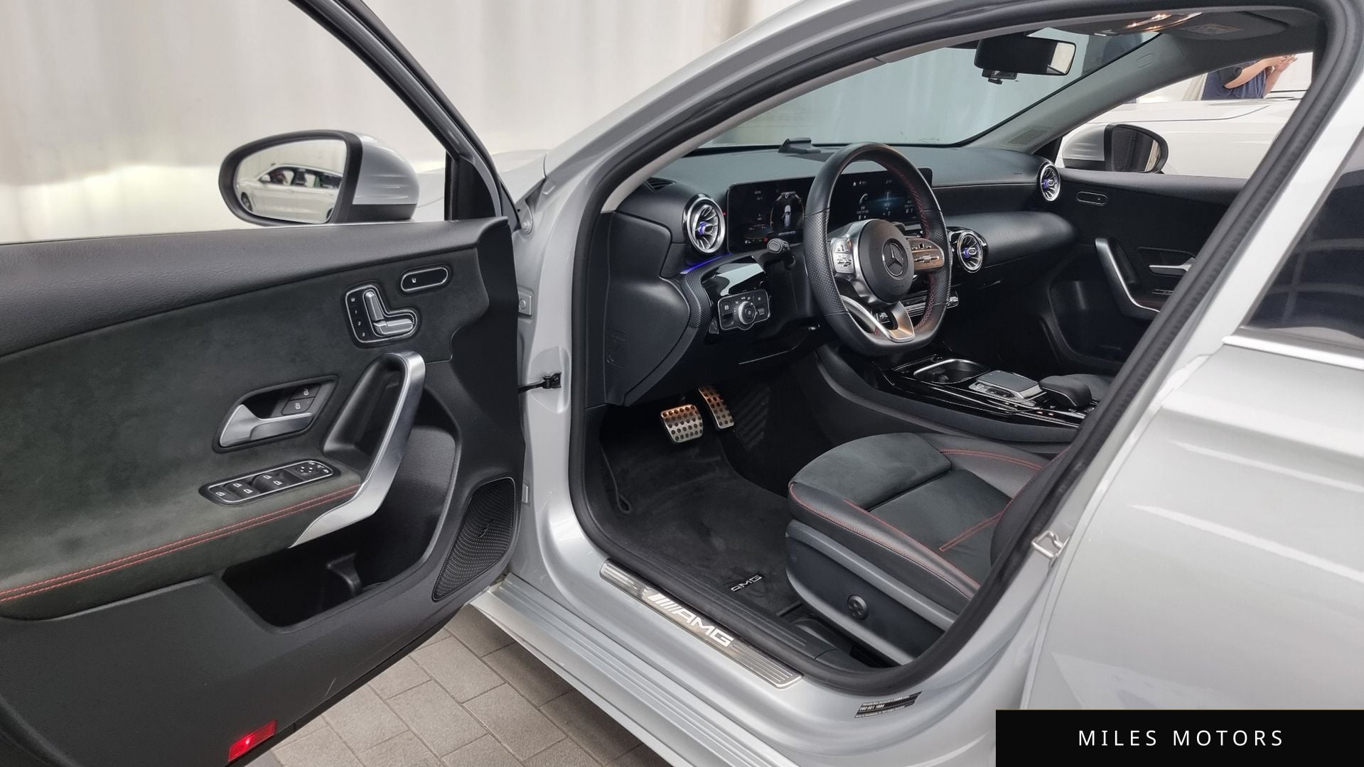 Mercedes-Benz A-Class W177 2020 — миниатюра 10
