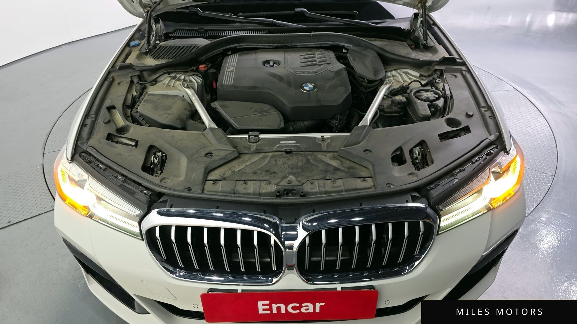 BMW 5 Series (G30) 2021 — миниатюра 6