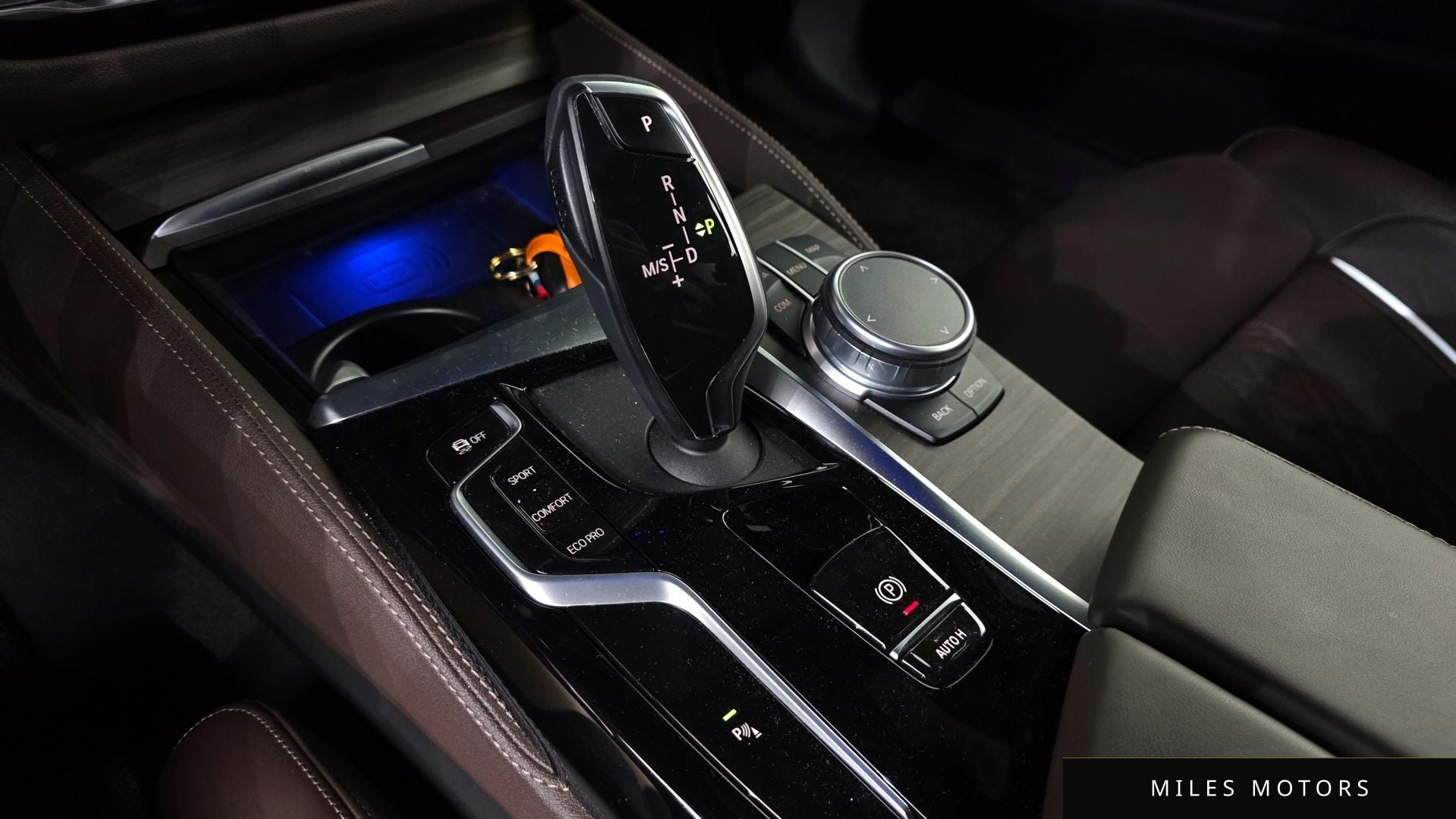 BMW 5 Series (G30) 2021 — миниатюра 9