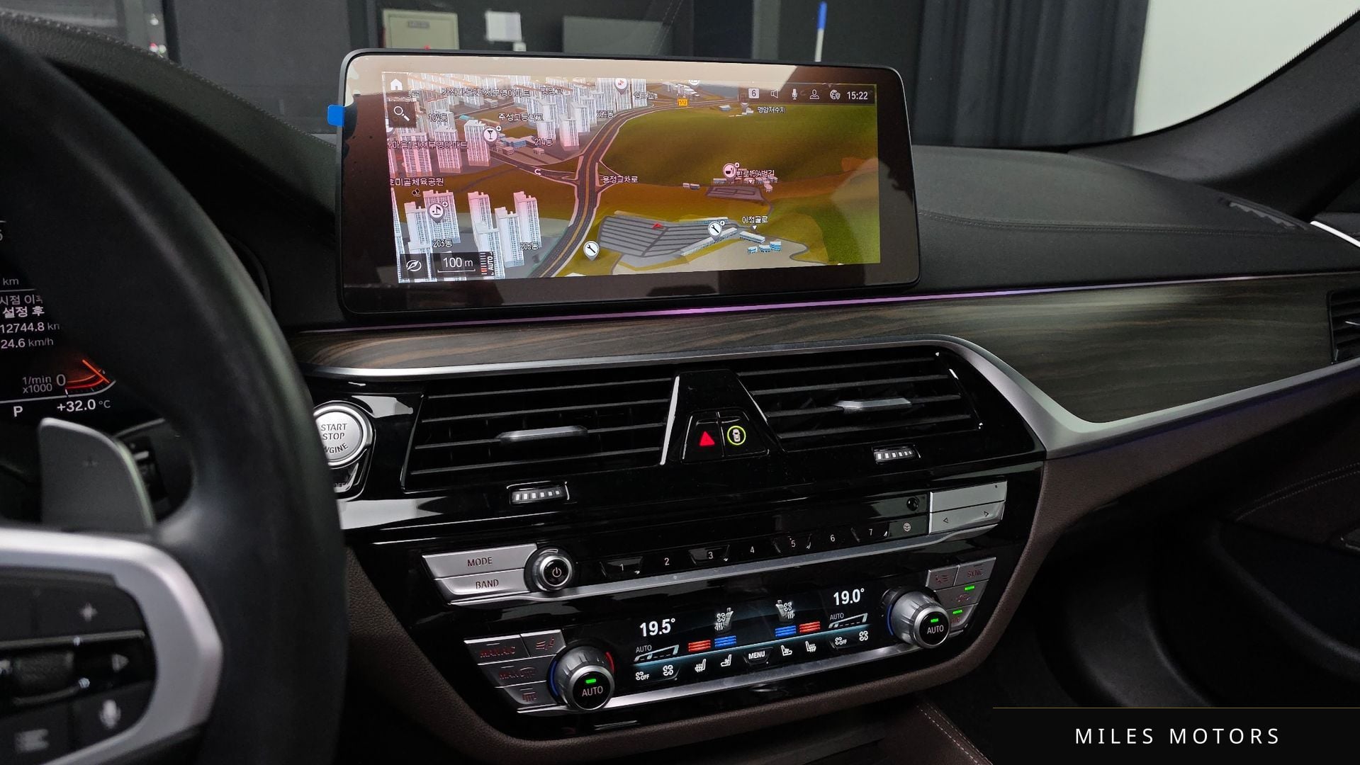 BMW 5 Series (G30) 2021 — миниатюра 12