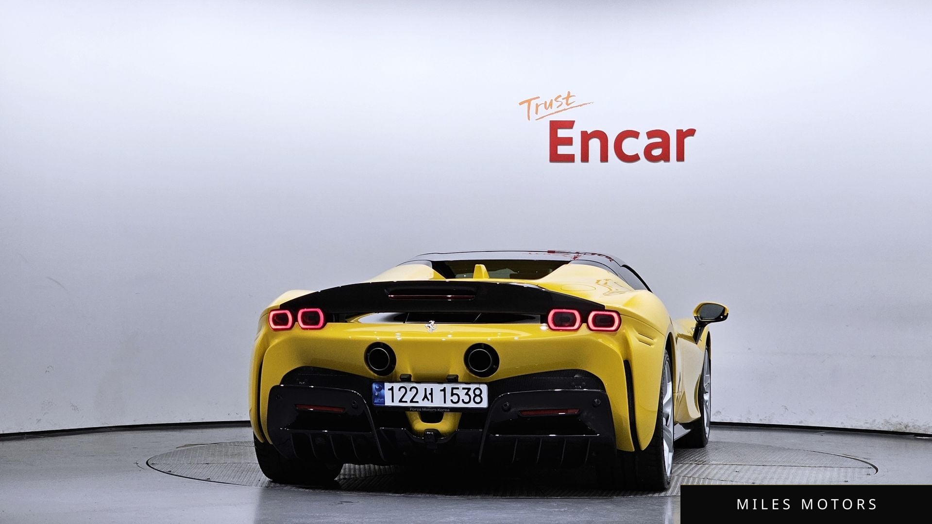 Ferrari SF90 스파이더 2023 — миниатюра 4