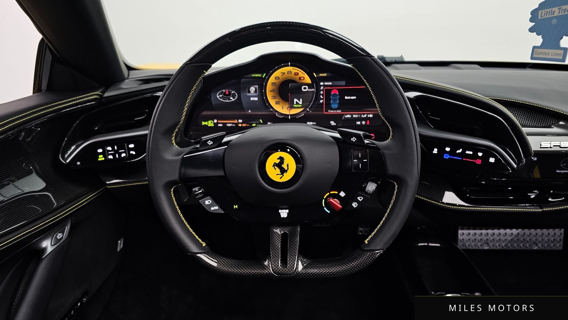Ferrari SF90 스파이더 2023 — миниатюра 12