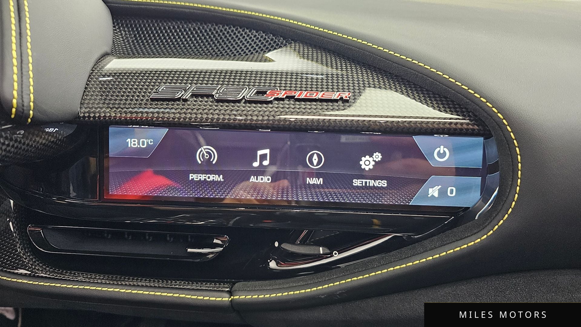 Ferrari SF90 스파이더 2023 — миниатюра 14