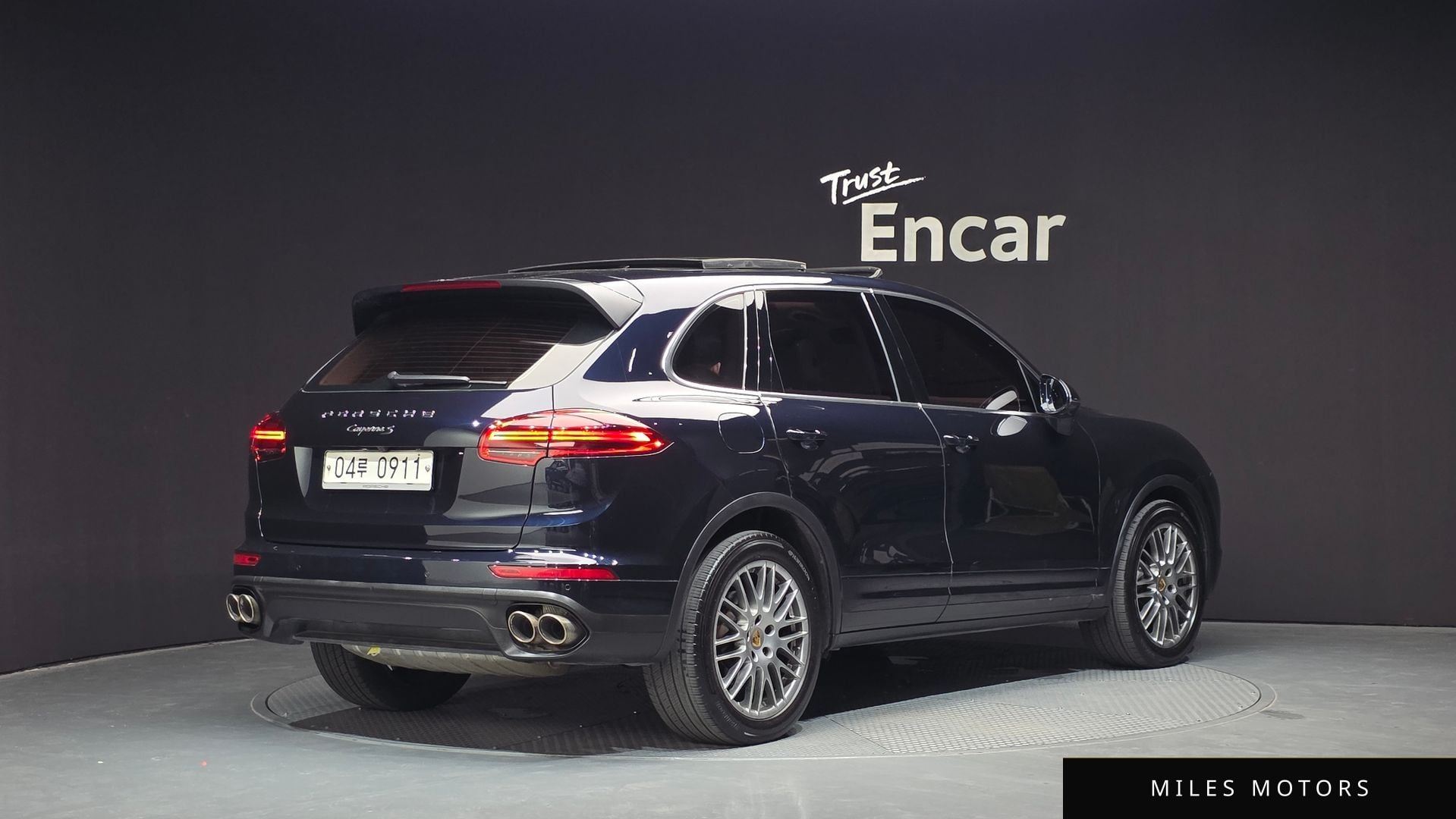 Porsche Cayenne 2015 — миниатюра 2