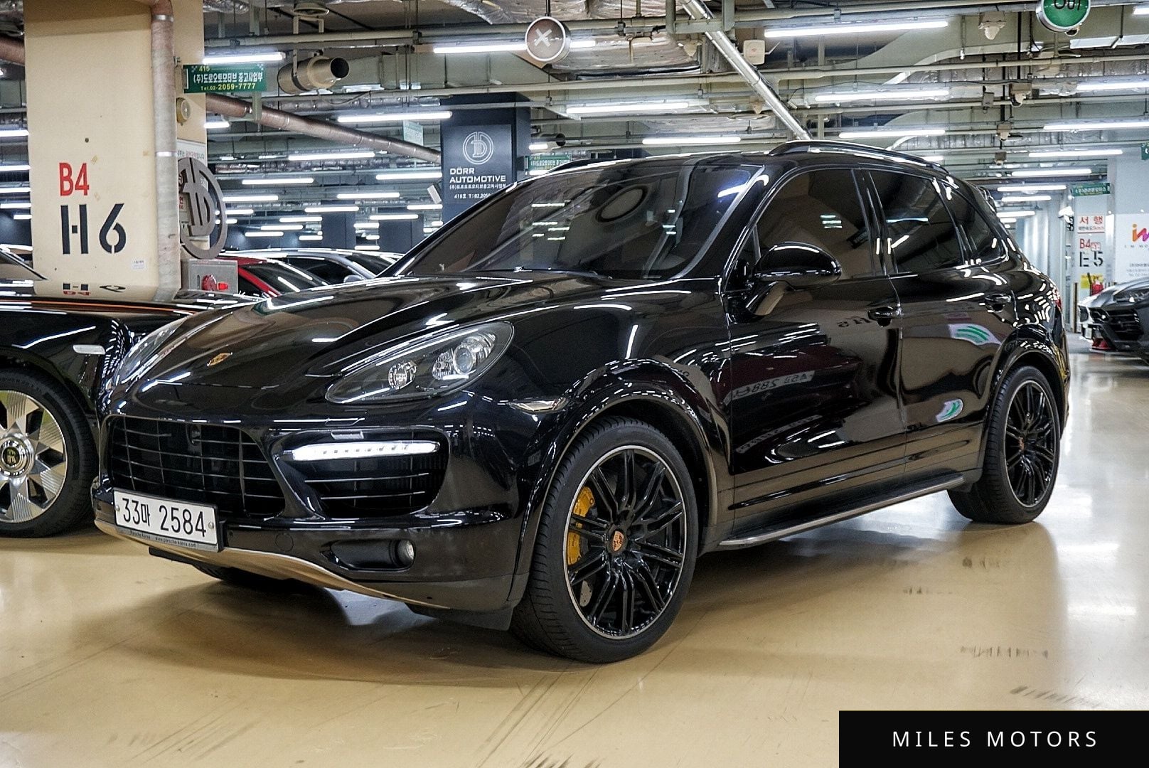 Porsche Cayenne 2014 — фото 1 из 12