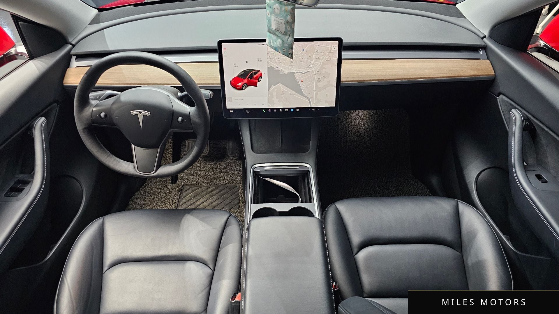 Tesla Model Y 2021 — миниатюра 7