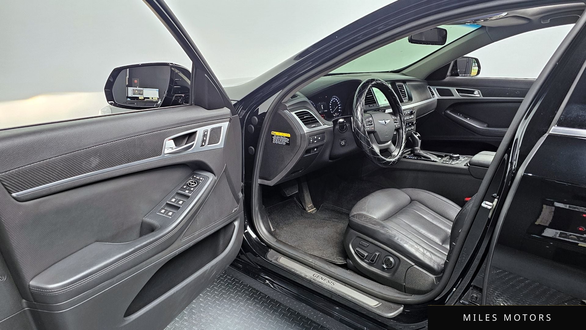 Hyundai Genesis 2014 — миниатюра 11