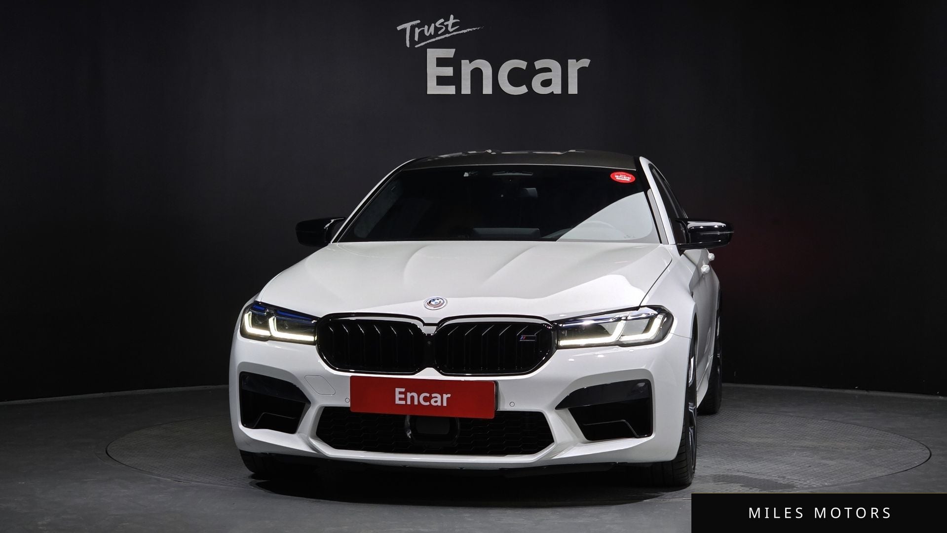 BMW M5 (F90) 2023 — миниатюра 3
