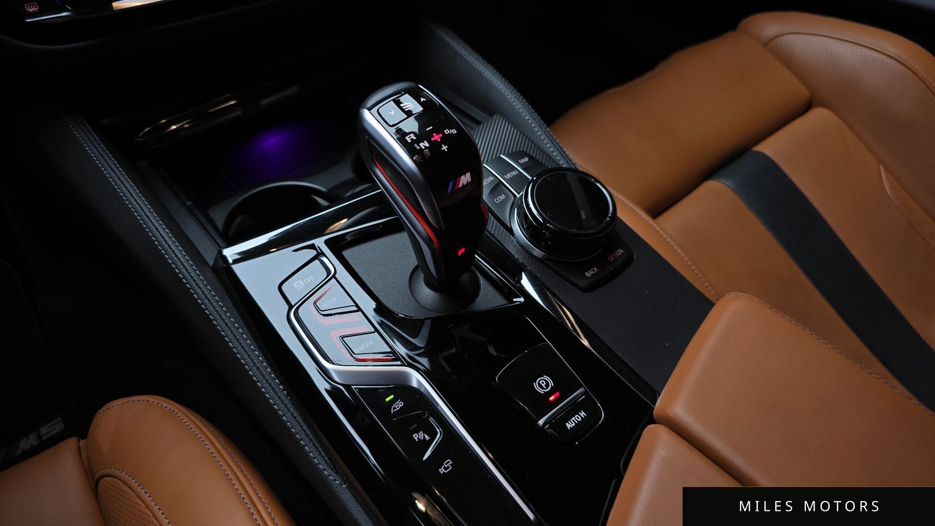 BMW M5 (F90) 2023 — миниатюра 9
