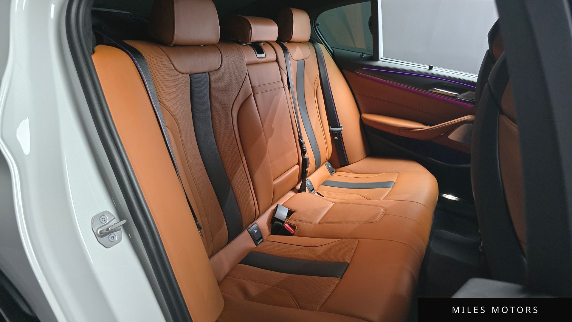 BMW M5 (F90) 2023 — миниатюра 12