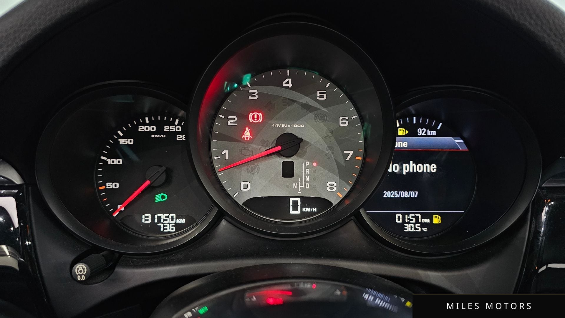 Porsche Macan 2015 — миниатюра 8