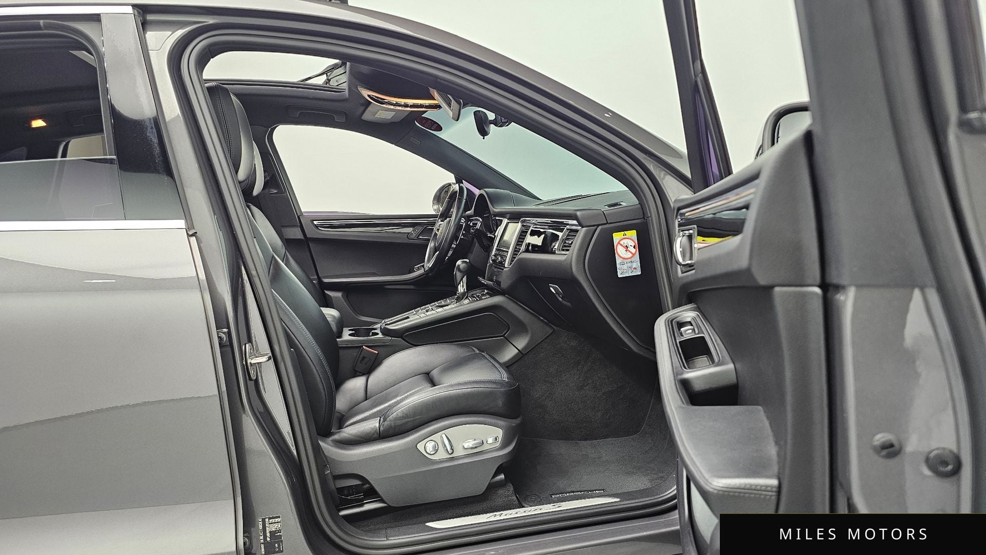 Porsche Macan 2015 — миниатюра 11