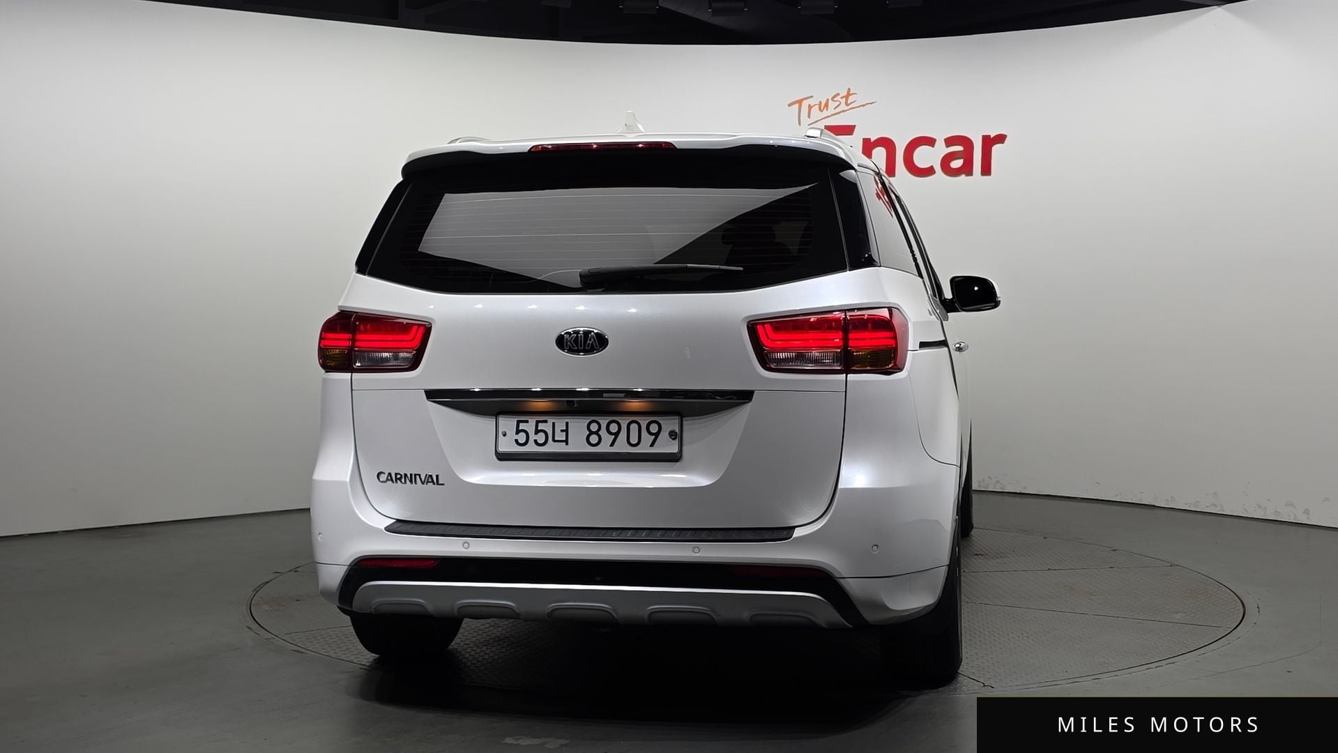 Kia Canival 2016 — миниатюра 4