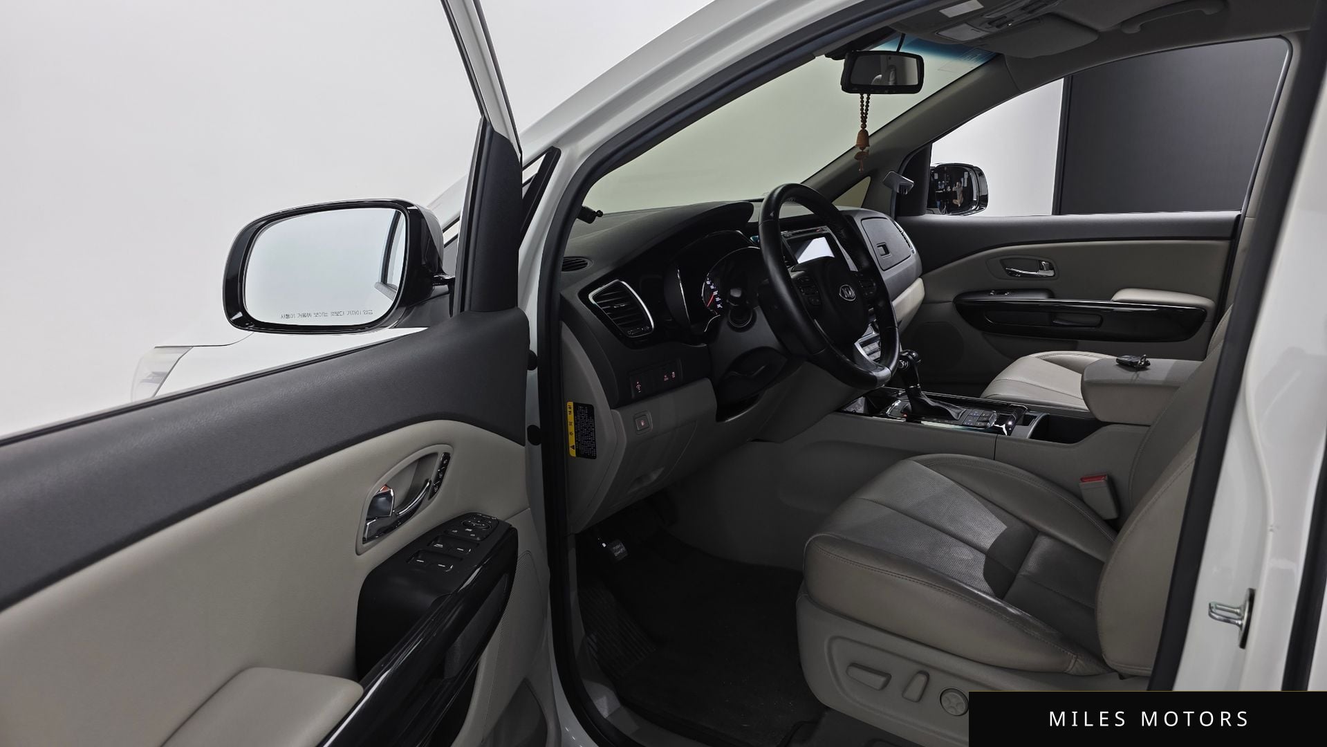 Kia Canival 2016 — миниатюра 11