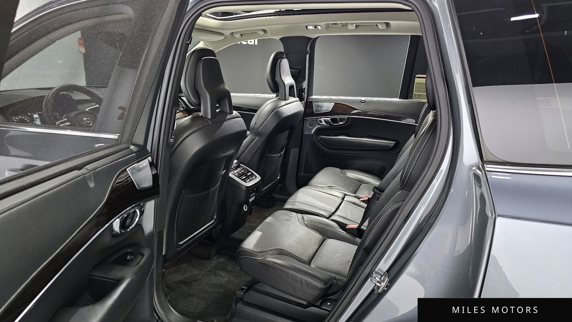 Volvo XC90 2017 — миниатюра 12
