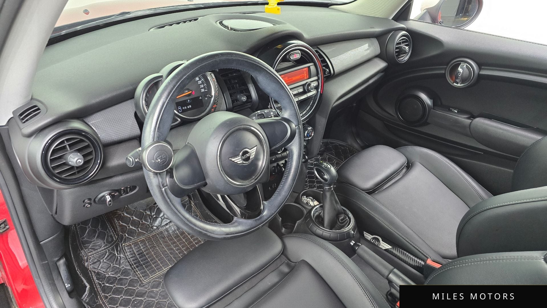 MINI 쿠퍼 2015 — миниатюра 7